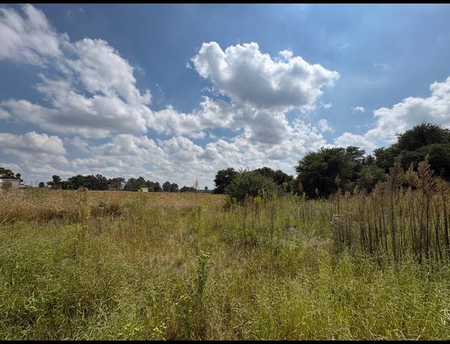1,977M² VACANT LAND FOR SALE IN VAALPARK